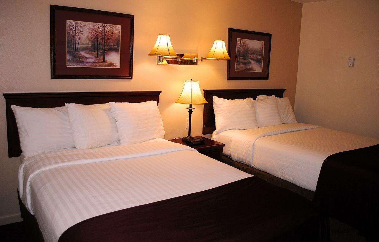 Scott'S Inn & Suites Kamloops Extérieur photo