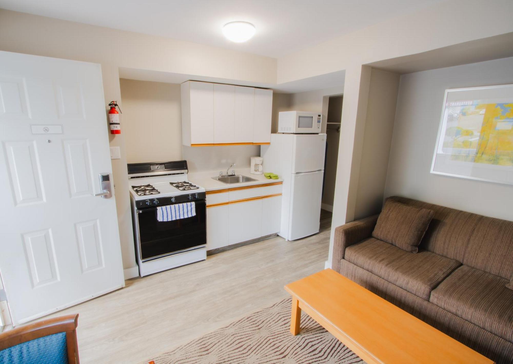 Scott'S Inn & Suites Kamloops Extérieur photo