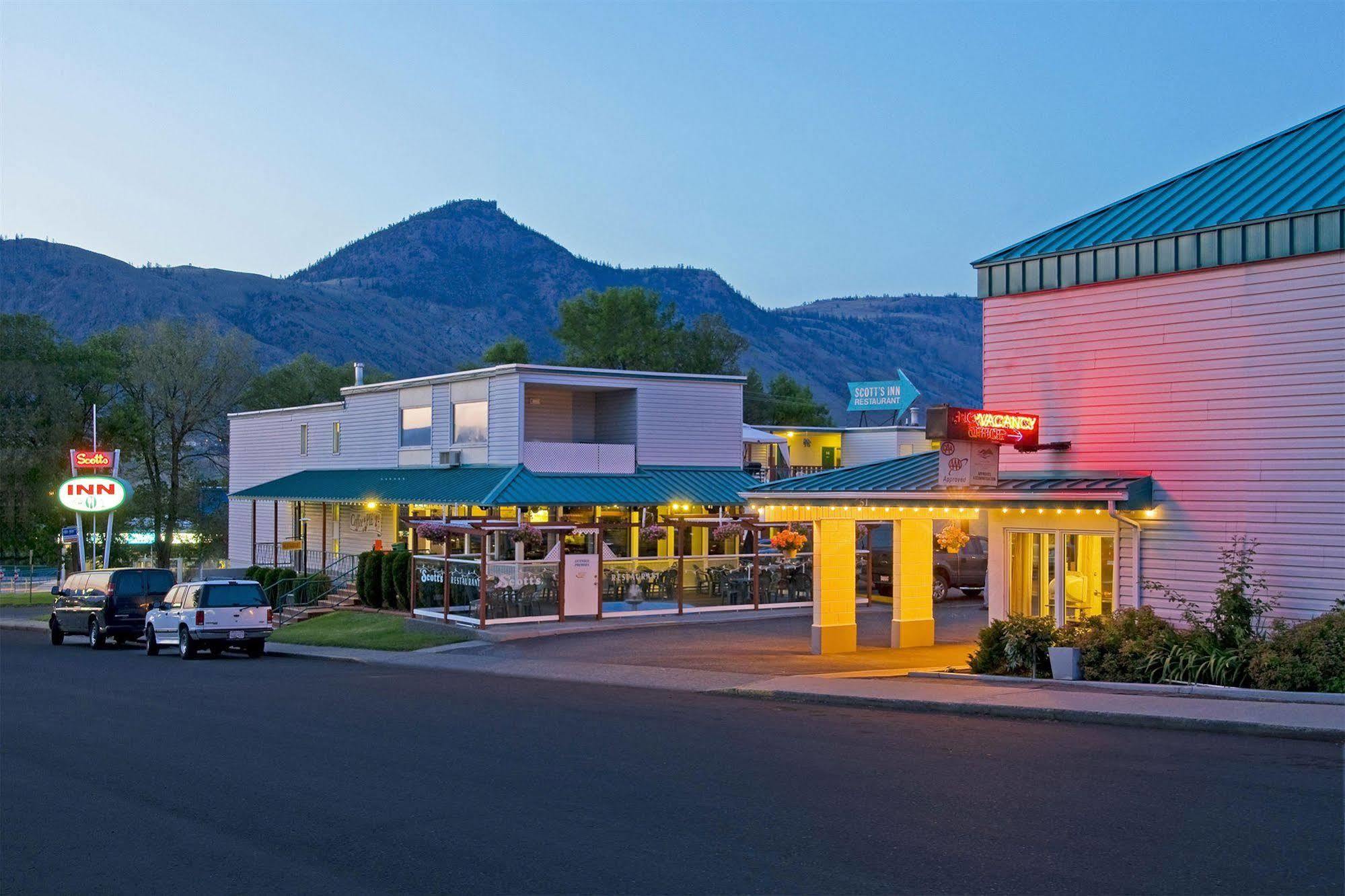 Scott'S Inn & Suites Kamloops Extérieur photo